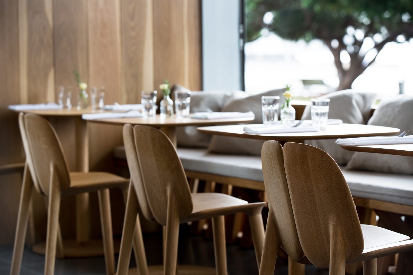 乐竞平台 - 坐具|餐椅|办公家具|设计师家具|奥索餐椅